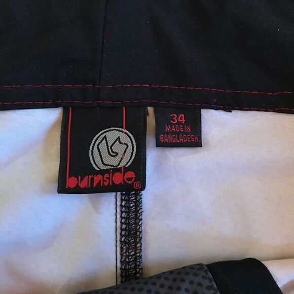NWOT Burnside Size 34 Board Shorts ! - Picture 2 of 7